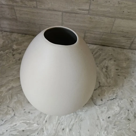 West Elm Organic Ceramic Taupe Bud Vase - Picture 5 of 8